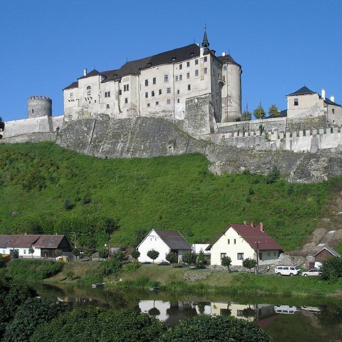 cesko/cesky-sternberk