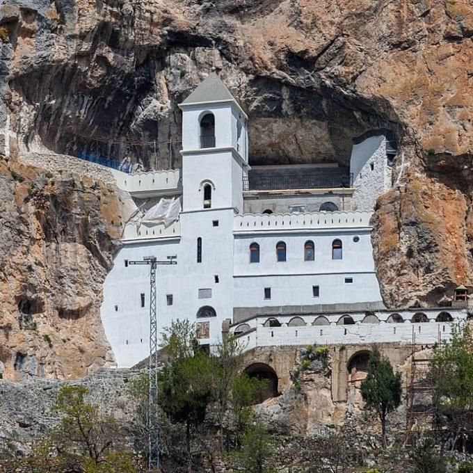 crna-gora/manastir-ostrog