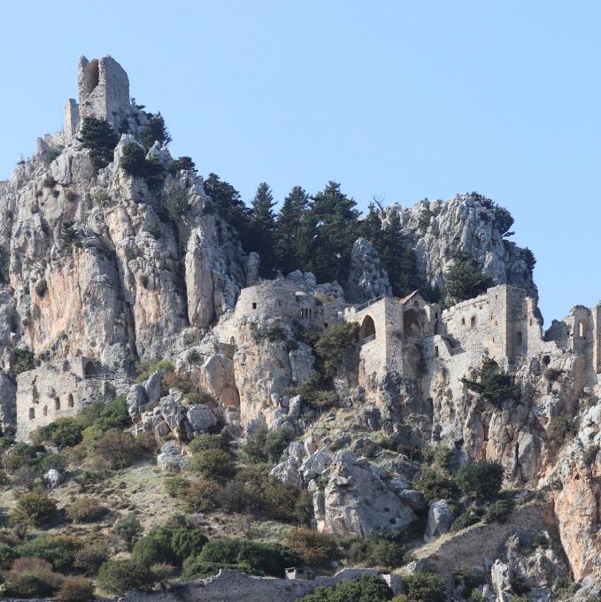 cyprus/saint-hilarion-castle