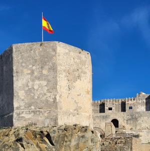 espana/tarifa/castillo-de-guzman-el-bueno