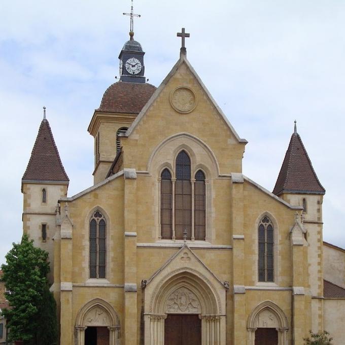 france/auvergne-rhone-alpes/charlieu