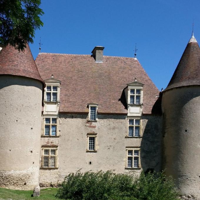 france/auvergne-rhone-alpes/chateau-de-chareil-cintrat