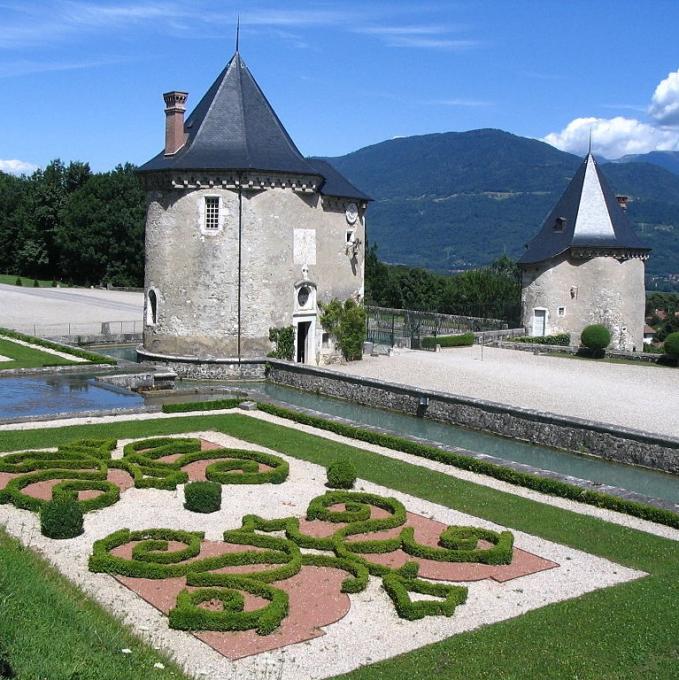 france/auvergne-rhone-alpes/chateau-du-touvet