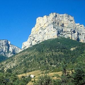 france/auvergne-rhone-alpes/cirque-d-archiane