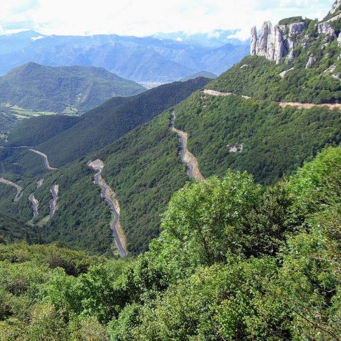 france/auvergne-rhone-alpes/col-de-rousset