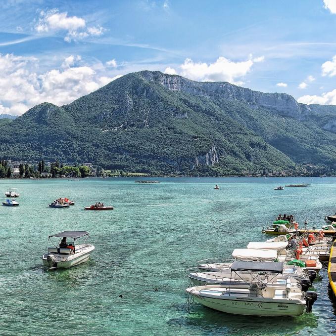 france/auvergne-rhone-alpes/lac-d-annecy