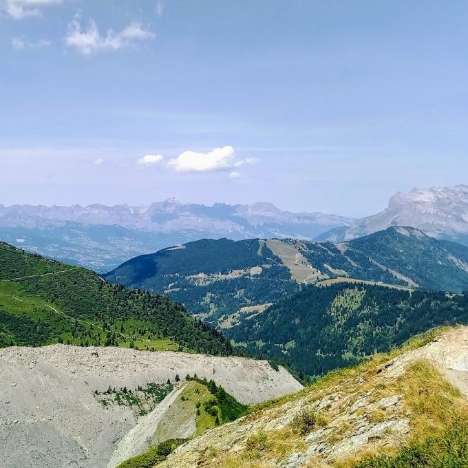 france/auvergne-rhone-alpes/massif-des-aravis