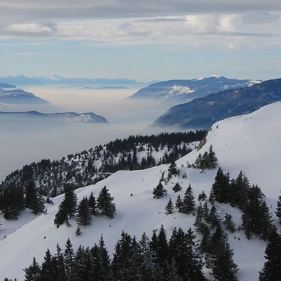 france/auvergne-rhone-alpes/monts-jura