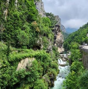 france/auvergne-rhone-alpes/pont-en-royans/pont-picard