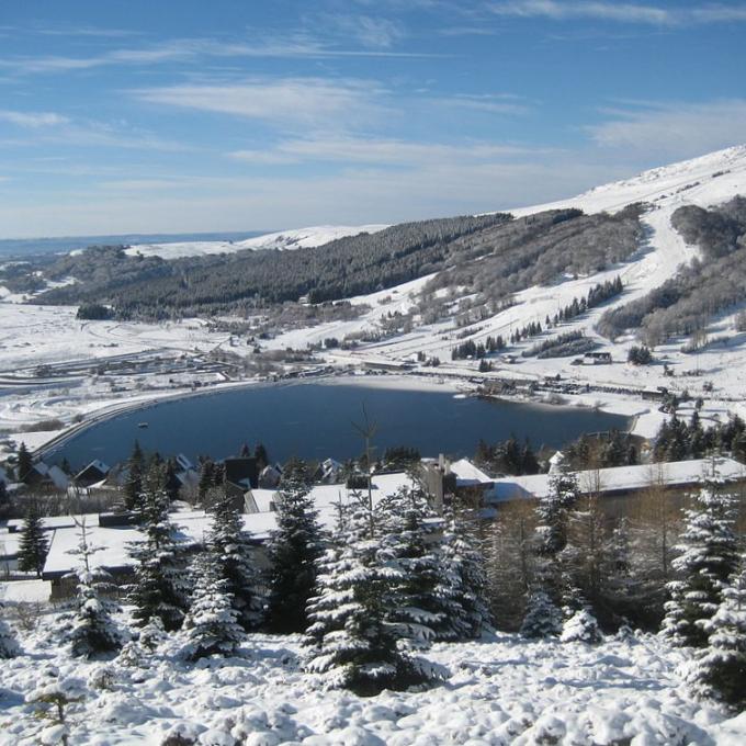 france/auvergne-rhone-alpes/super-besse