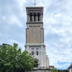 france/auvergne-rhone-alpes/valence-france/cathedrale-saint-apollinaire