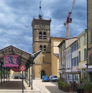 france/auvergne-rhone-alpes/valence-france/eglise-saint-jean-baptiste