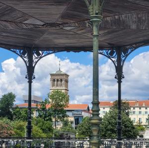 france/auvergne-rhone-alpes/valence-france/kiosque-peynet