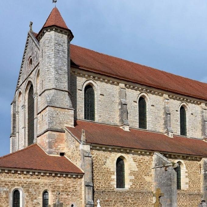 france/bourgogne-franche-comte/abbaye-de-pontigny