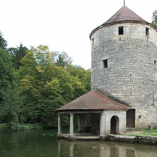 france/bourgogne-franche-comte/beze