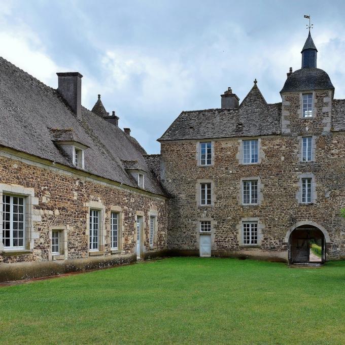 france/bourgogne-franche-comte/chateau-de-ratilly