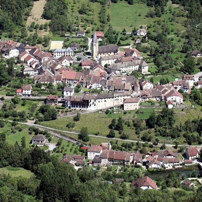 france/bourgogne-franche-comte/mouthier-haute-pierre