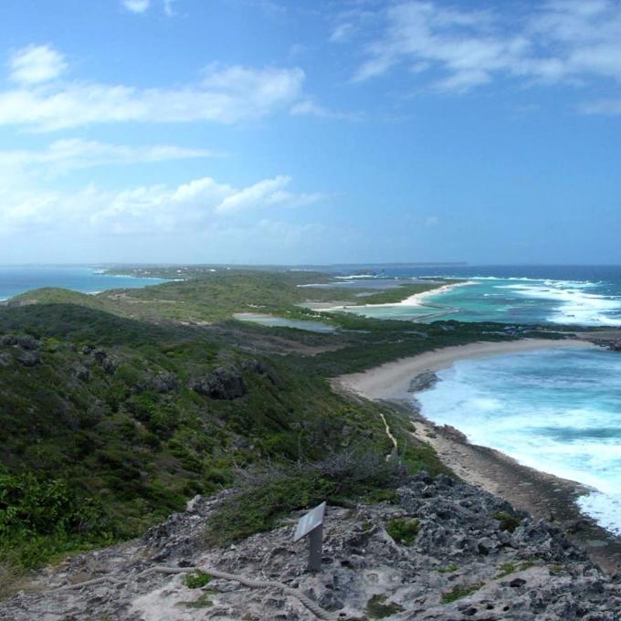 france/guadeloupe/pointe-des-chateaux