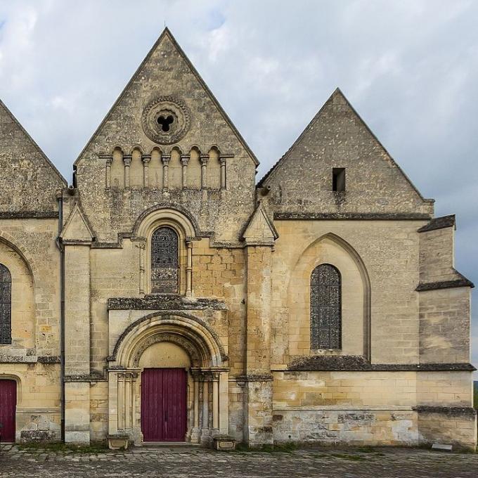 france/hauts-de-france/coucy-le-chateau-auffrique