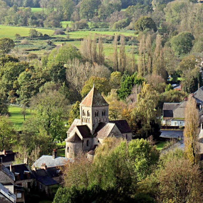 france/normandie/domfront-en-poiraie