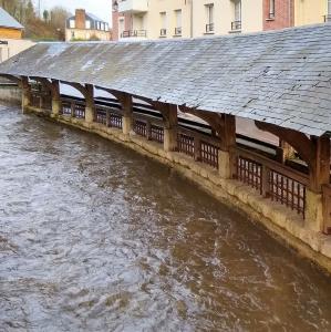 france/normandie/gisors/lavoir