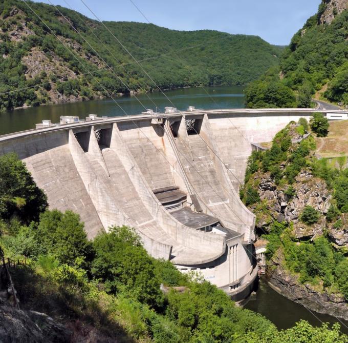 france/nouvelle-aquitaine/barrage-de-l-aigle