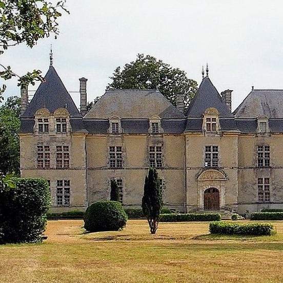 france/nouvelle-aquitaine/chateau-de-ravignan