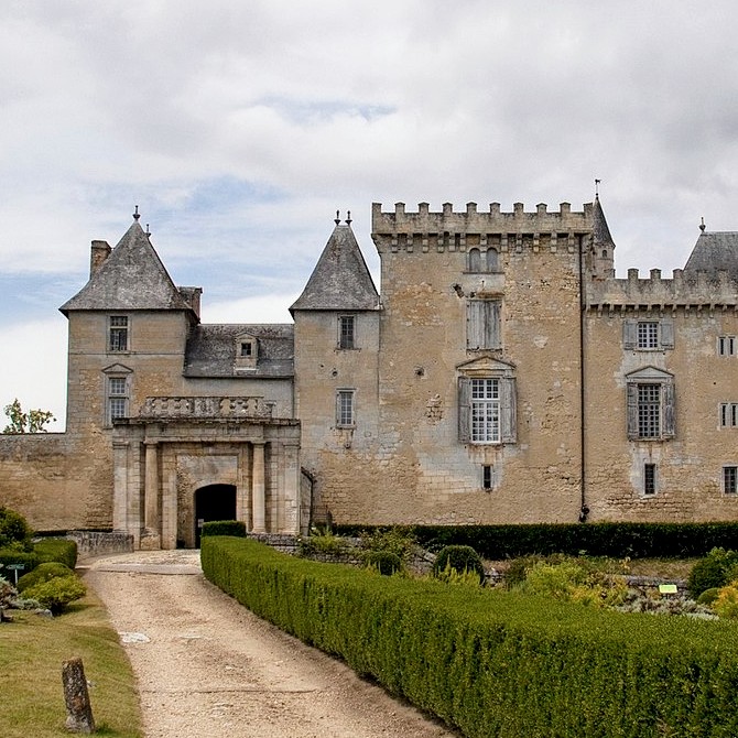 france/nouvelle-aquitaine/chateau-de-vayres