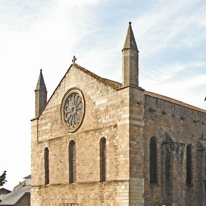 france/nouvelle-aquitaine/collegiale-de-saint-junien