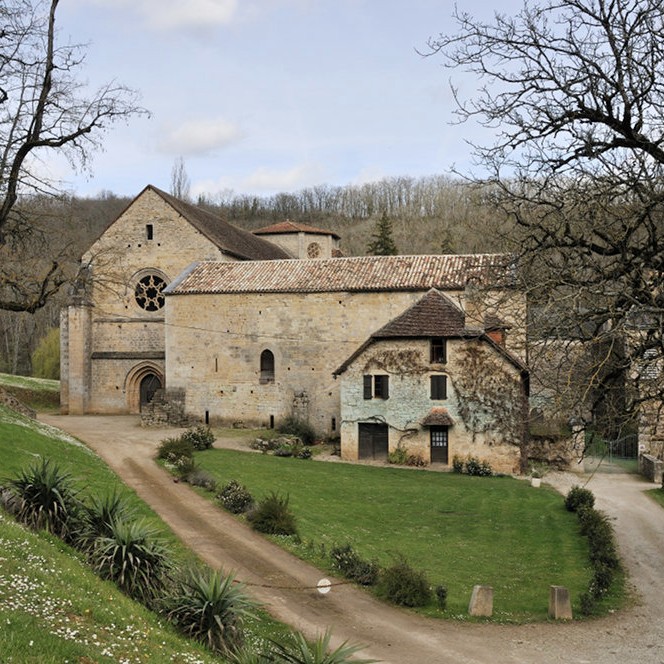 france/occitanie/abbaye-de-beaulieu-en-rouergue