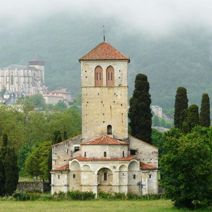 france/occitanie/basilique-de-valcabrere