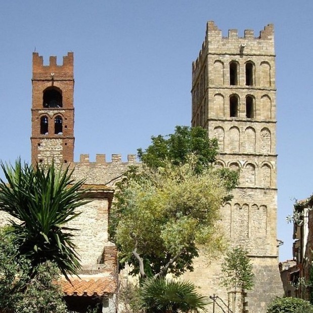 france/occitanie/cathedrale-d-elne