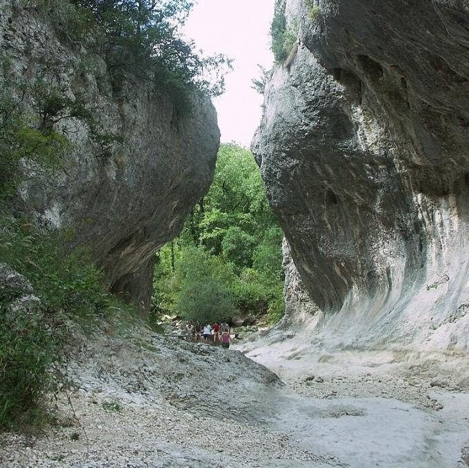 france/occitanie/concluses-de-lussan-belvedere