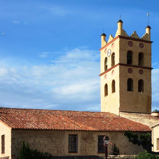 france/occitanie/eglise-de-saint-genis-des-fontaines