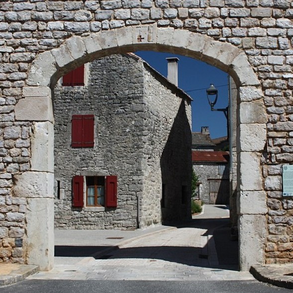 france/occitanie/la-cavalerie