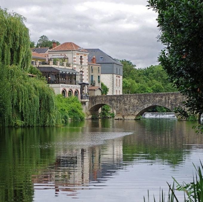 france/pays-de-la-loire/clisson