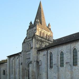 france/pays-de-la-loire/eglise-notre-dame-de-cunault