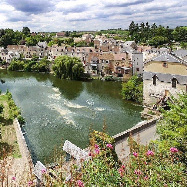 france/pays-de-la-loire/fresnay-sur-sarthe