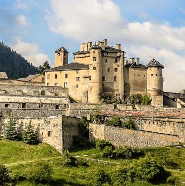 france/provence-alpes-cote-d-azur/guillestre