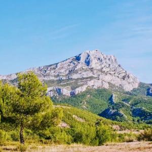 france/provence-alpes-cote-d-azur/montagne-sainte-victoire