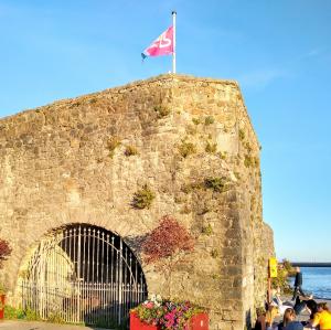 ireland/galway/spanish-arch