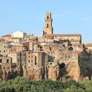 italia/pitigliano