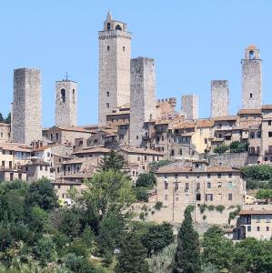 italia/san-gimignano