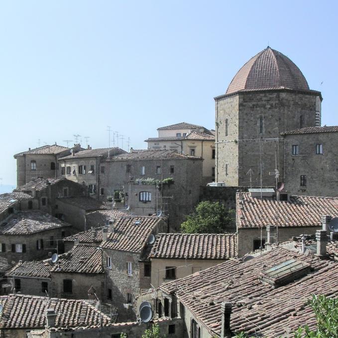 italia/volterra