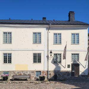 suomi/porvoo/holmin-talo