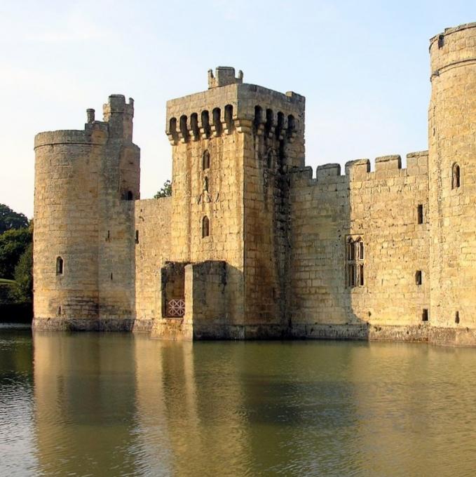 united-kingdom/bodiam-castle