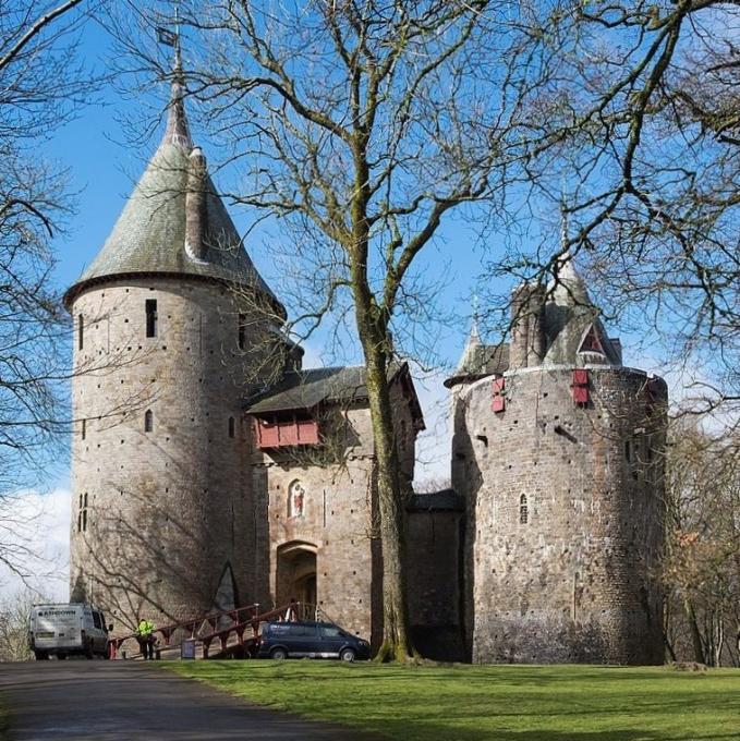 united-kingdom/castell-coch