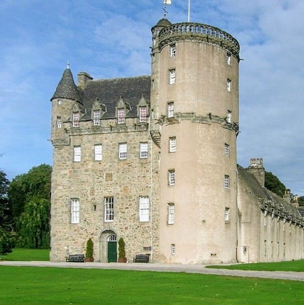 united-kingdom/castle-fraser