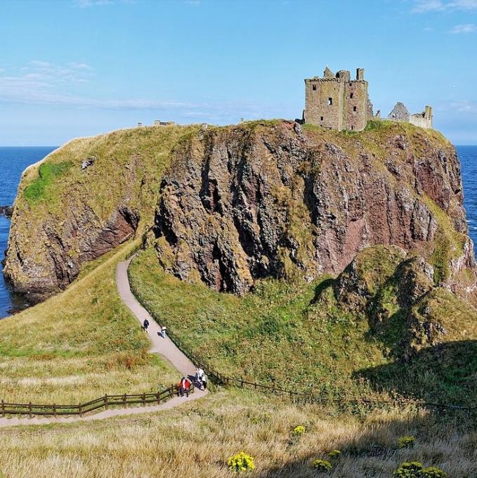 united-kingdom/dunnottar-castle