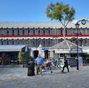 united-kingdom/gibraltar/grands-casemates-square